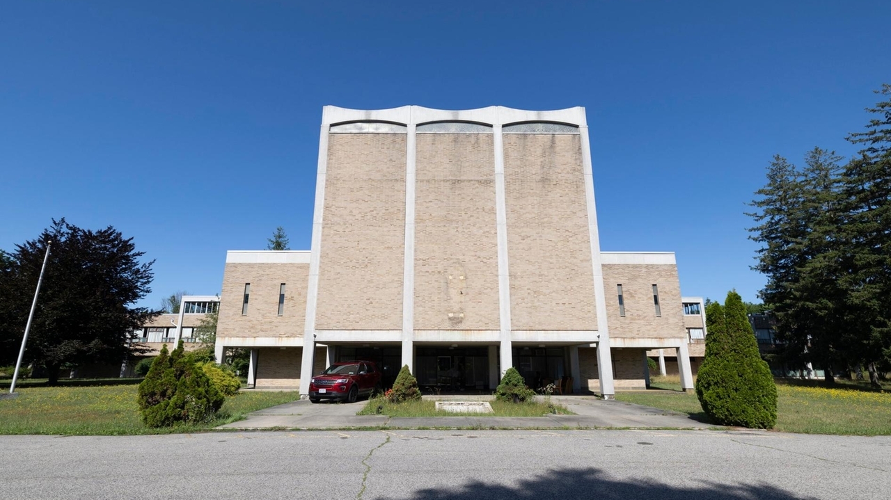 Muslim boarding school plan deserves fairness