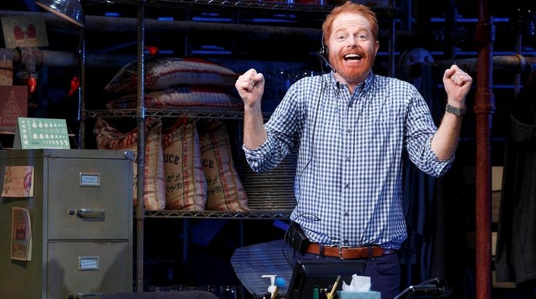 Jesse Tyler Ferguson plays roughly 40 characters in one-man show...