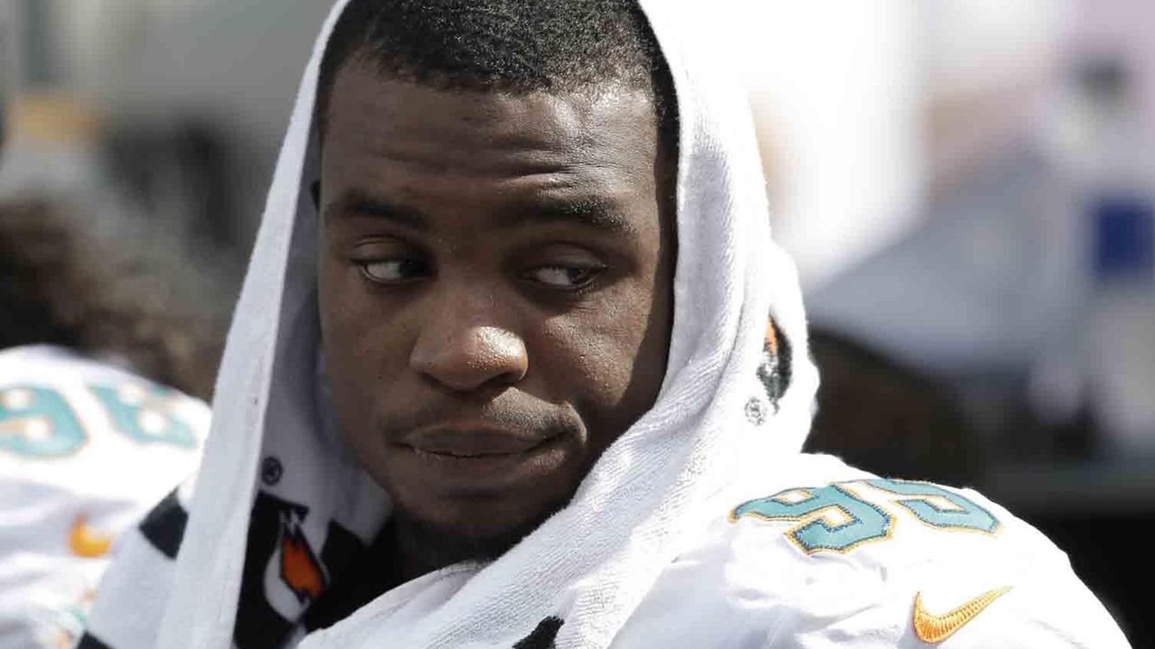 Dolphins Release Dion Jordan