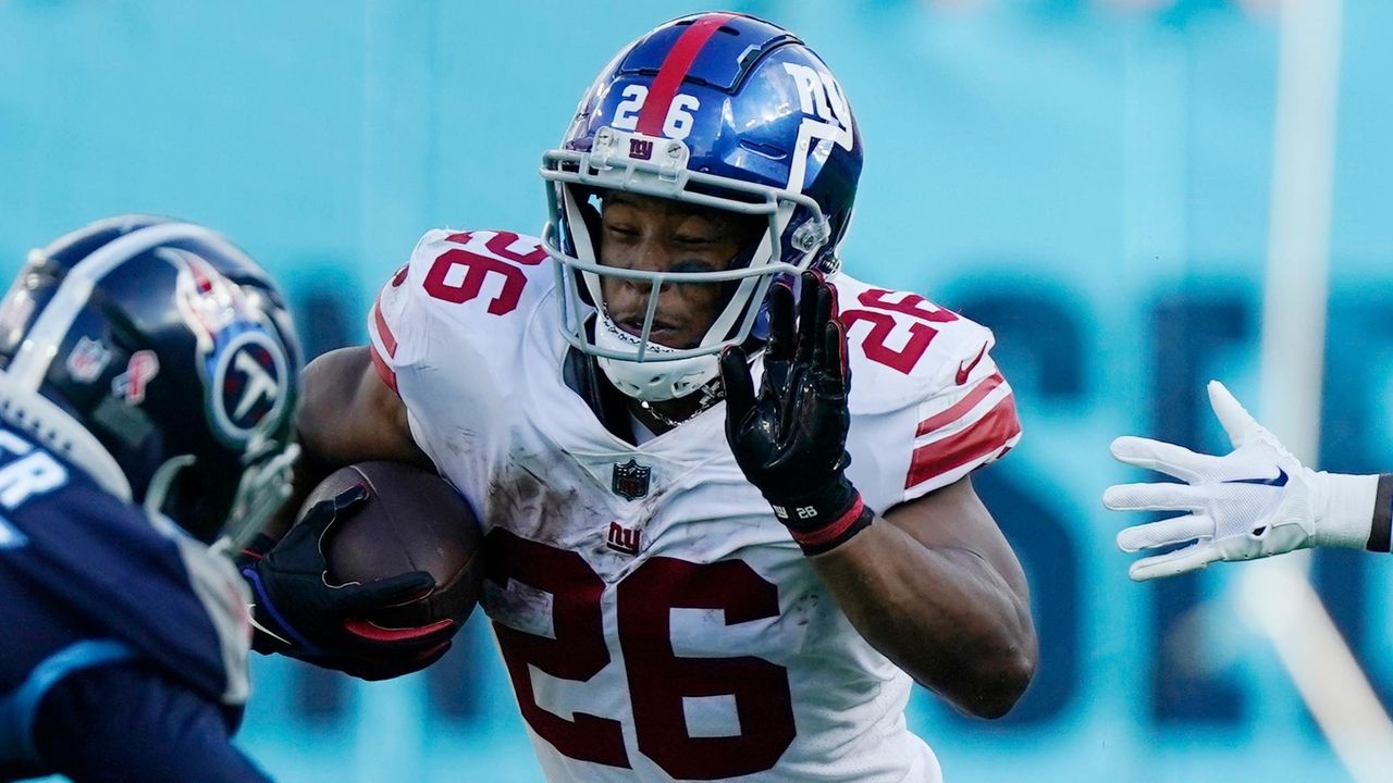 Giants' Saquon Barkley says shoulder injury 'won't stop me'