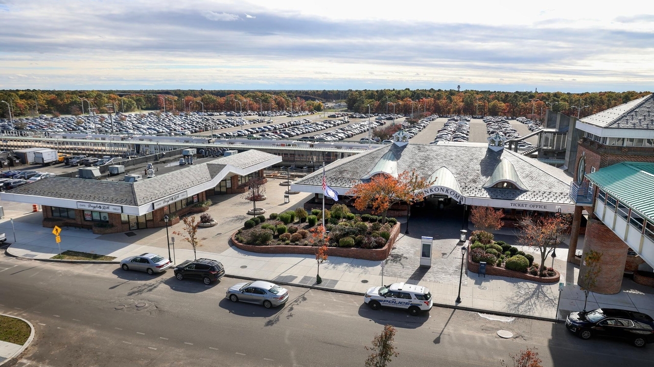 Suffolk seeks to move millions for killed Ronkonkoma convention center to other big-ticket projects