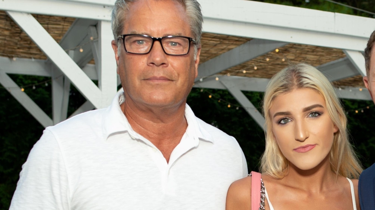 Christie Brinkley's ex-husband Peter Cook, 60, engaged to 21-year-old ...