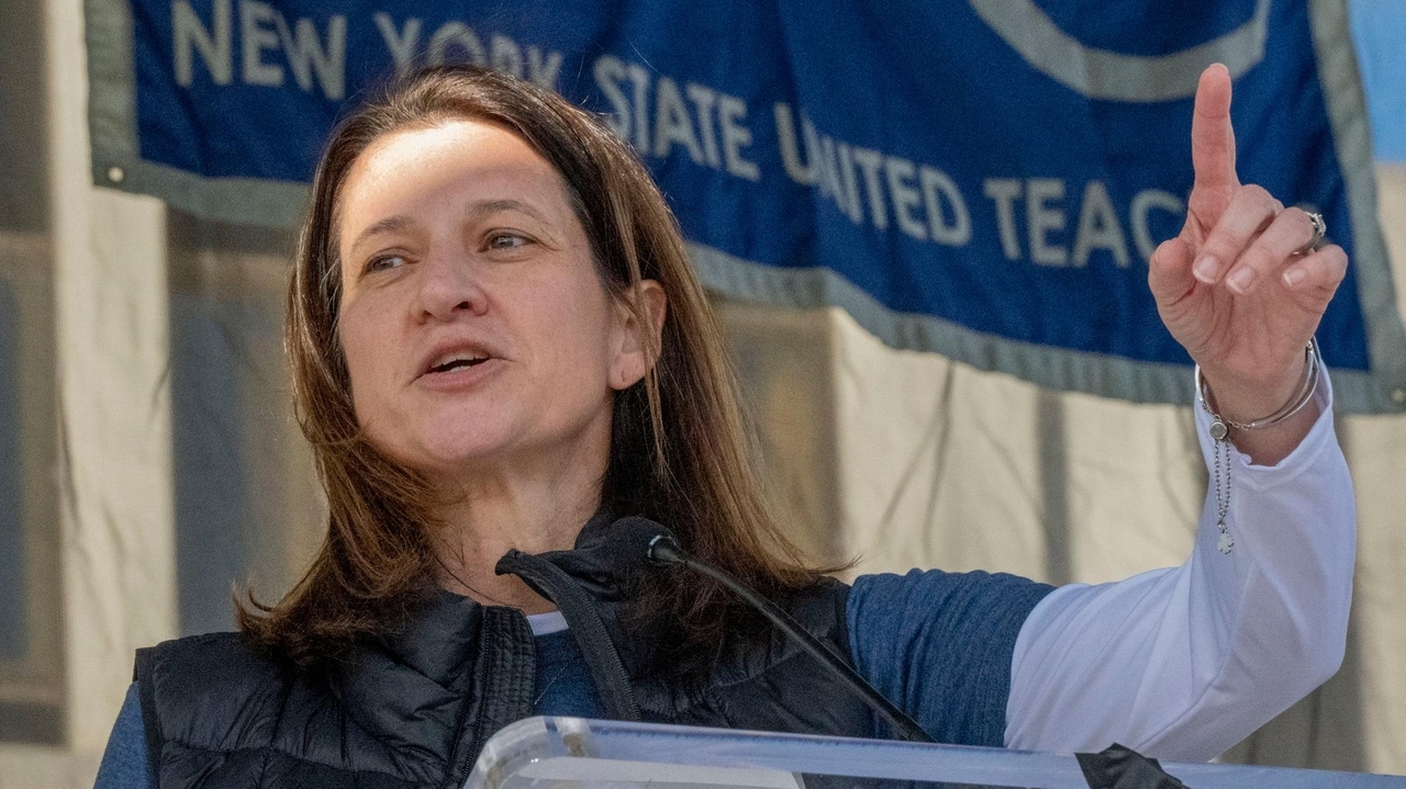 Diamond Charter School lawsuit: NYSUT sues to stop school from opening in West Hempstead