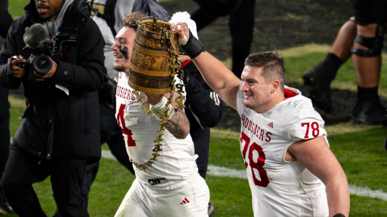 No. 2 Indiana pursuing bigger goals after retaining Old Oaken Bucket at ...