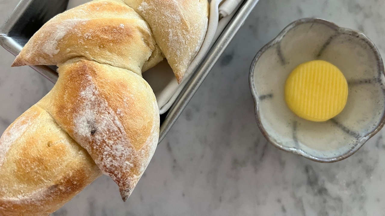 Enchanté Bistro opens in Southampton - Vimarsana News