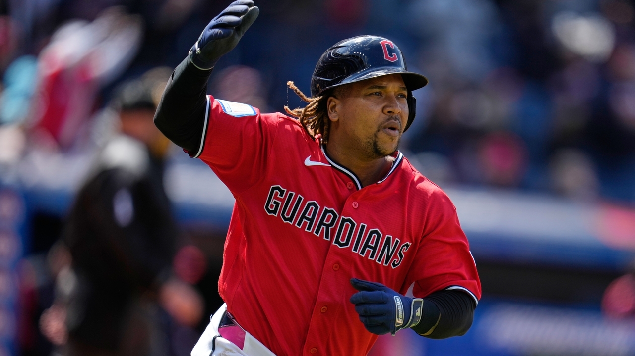 José Ramírez hits 2 homers, Brayan Rocchio drives in 3 as Guardians beat Orioles 8-4 to win series