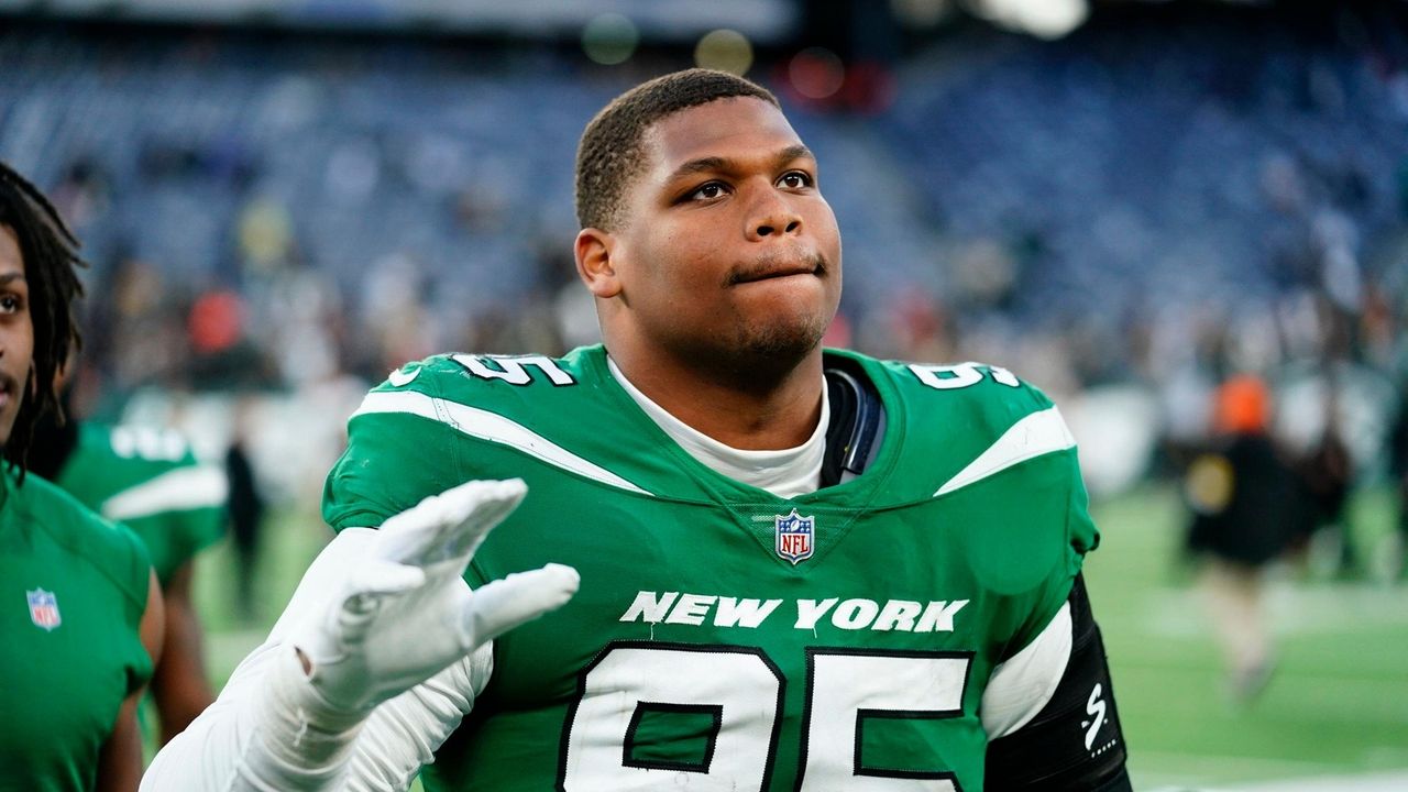 Quinnen Williams Gets Slimed by Teammates After Being Named Nickelodeon  Valuable Player for Week 6