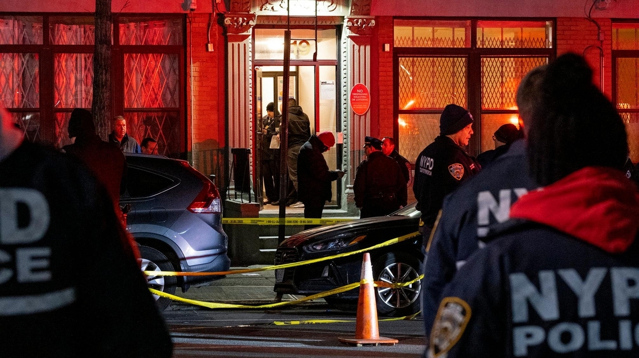 How the shooting of NYPD officers unfolded in Harlem on Friday - Newsday