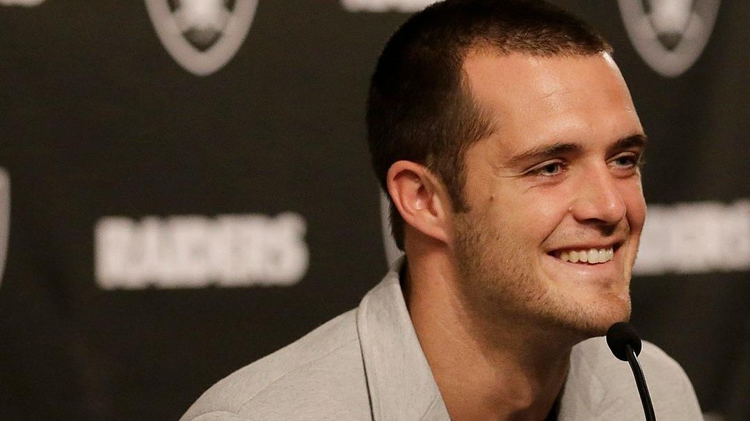 Derek Carr Signs $125 Million Contract With Raiders