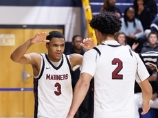 Top seed Southampton wins Class B boys basketball county crown