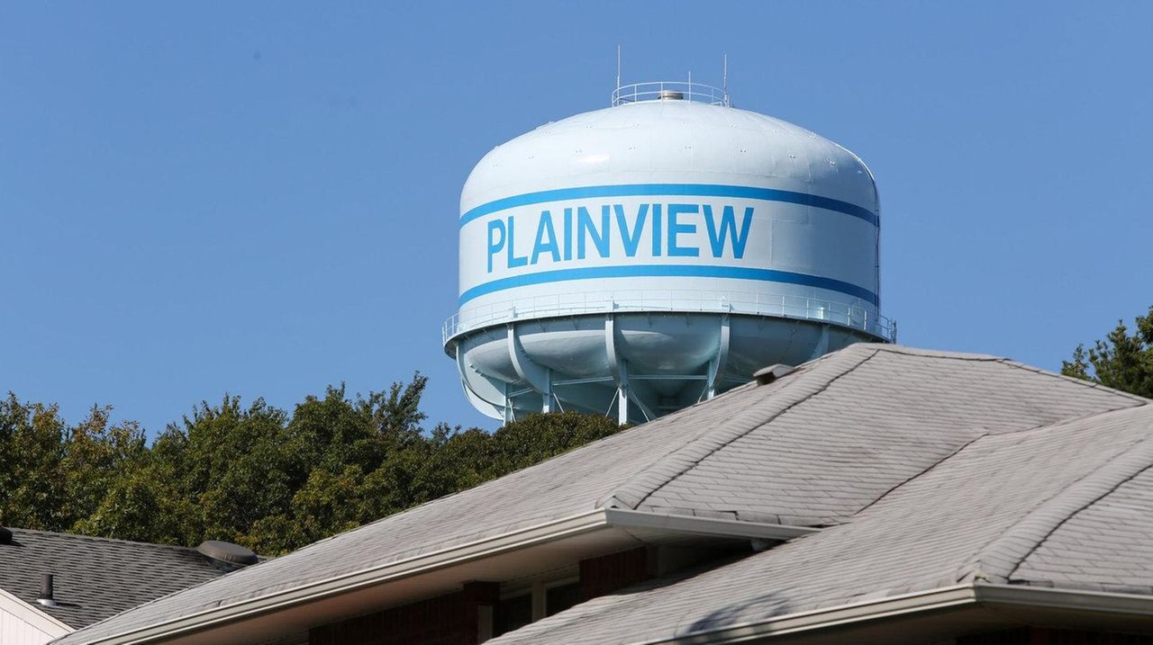 Auditor Plainview Water District was 'run like a bad family business