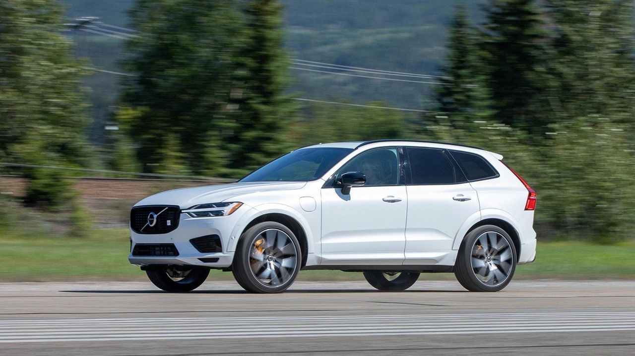 Auto review: Volvo's 2020 XC60 Polestar SUV offers sporty performance -  Newsday