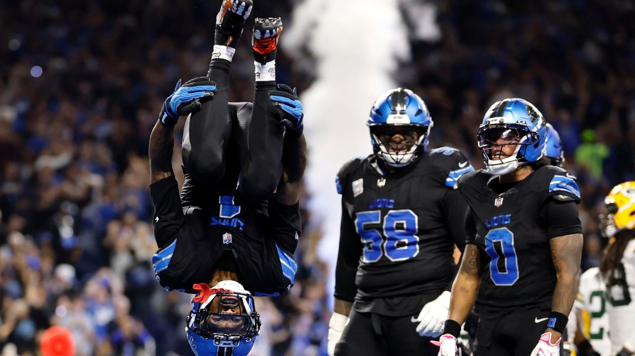 Lions beat Packers 20-17 on last-play field goal to bail out Dan ...