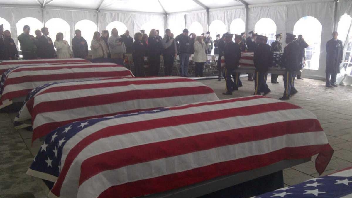 Unclaimed veterans buried with military honor - Newsday