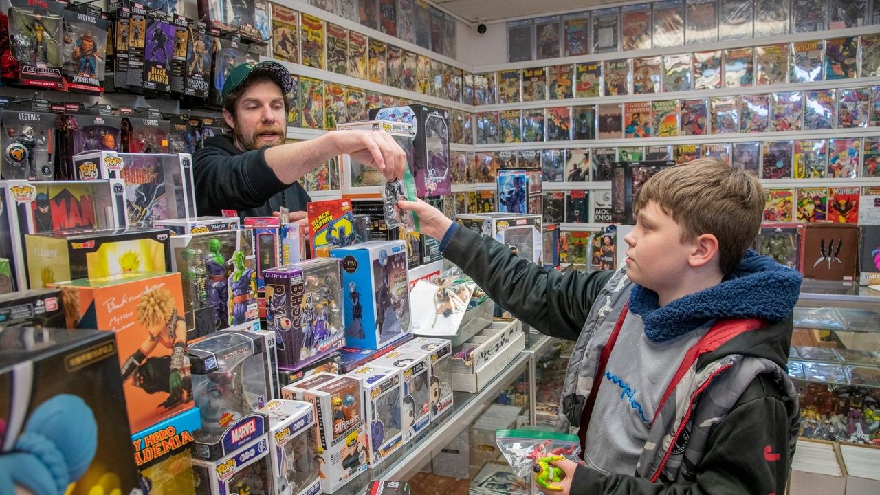 Where to buy and sell collectibles, trading cards and comic books on