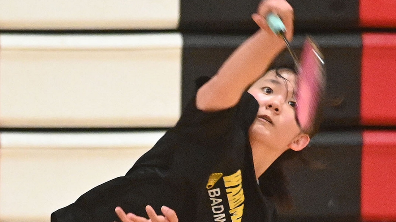 Rajveer Gujral, Zoe Xiao are Suffolk badminton champions