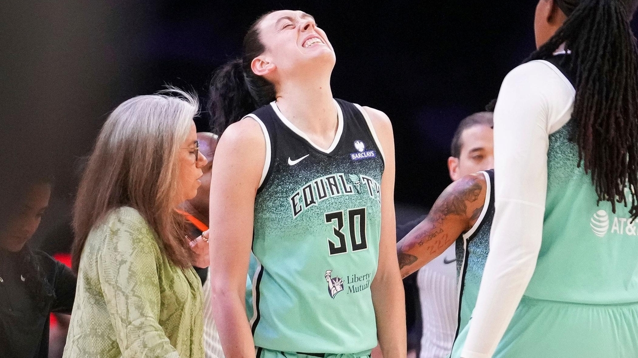 Liberty's Breanna Stewart questionable for Game 2 after injuring left ...