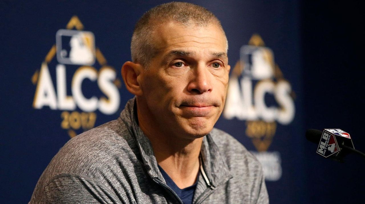 Joe Girardi missed Yankees game to attend daughter's graduation – New York  Daily News