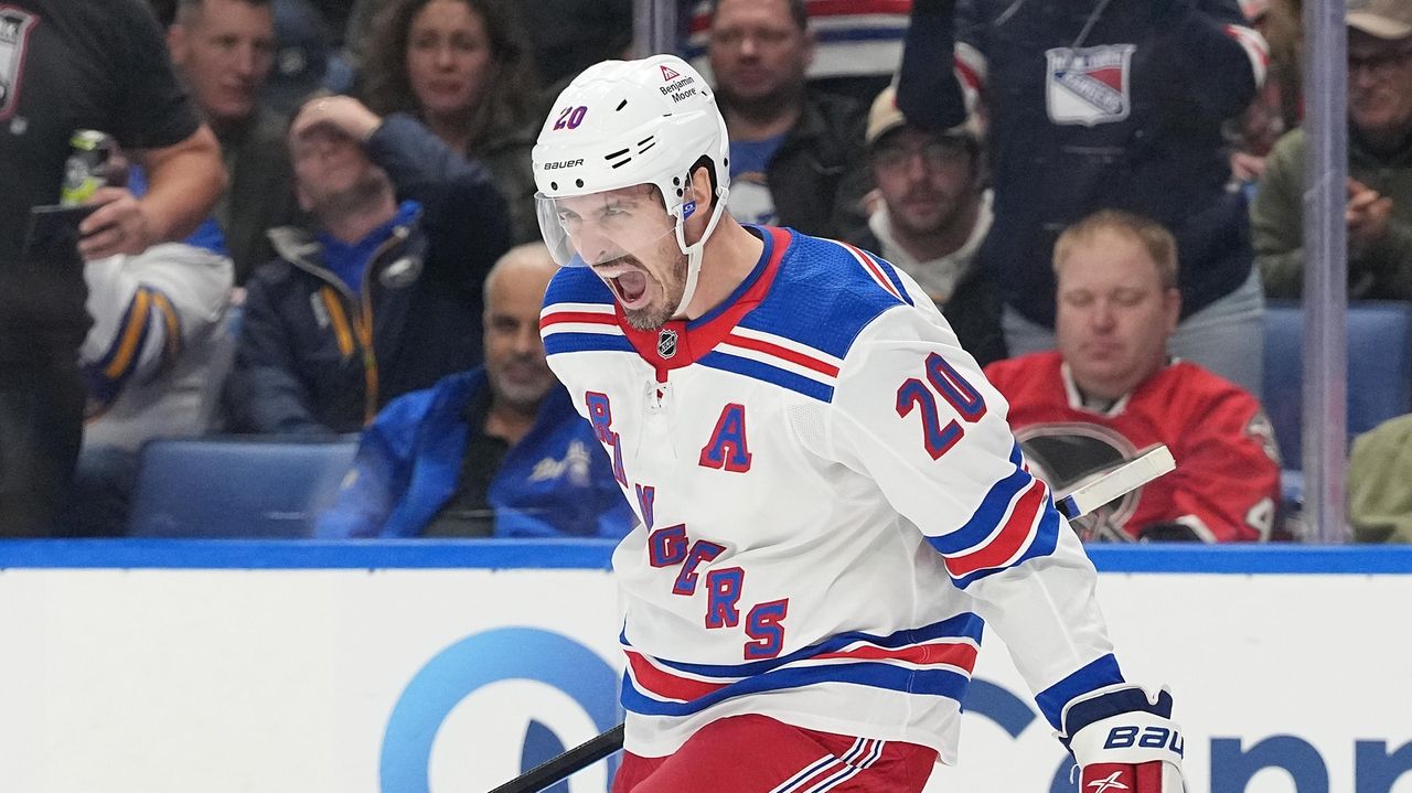 New York Rangers: Trading Chris Kreider is the only way to truly
