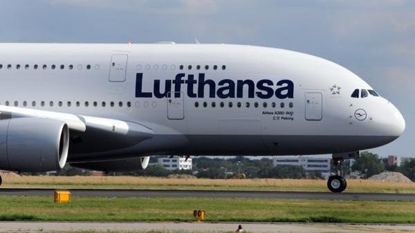 A Lufthansa A380, the world's largest aircraft