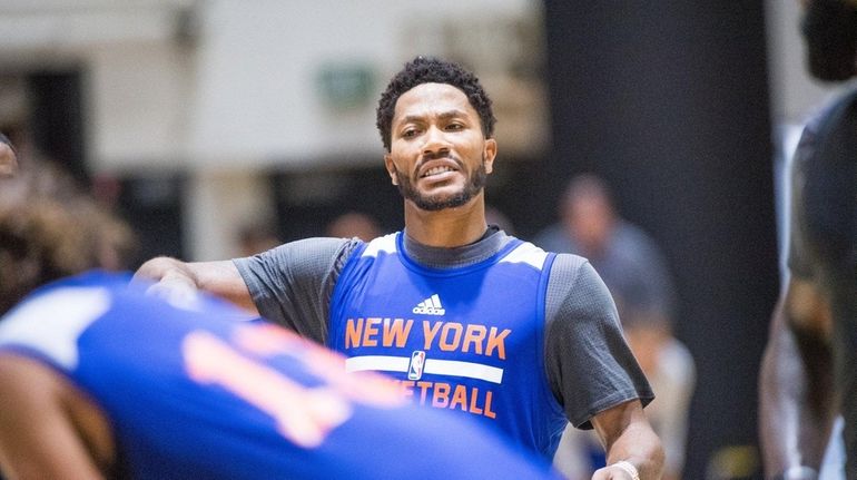 New York Knicks guard Derrick Rose during practice at West...
