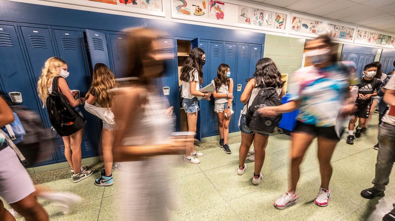 The Point NY mask mandate rulings sow confusion Newsday