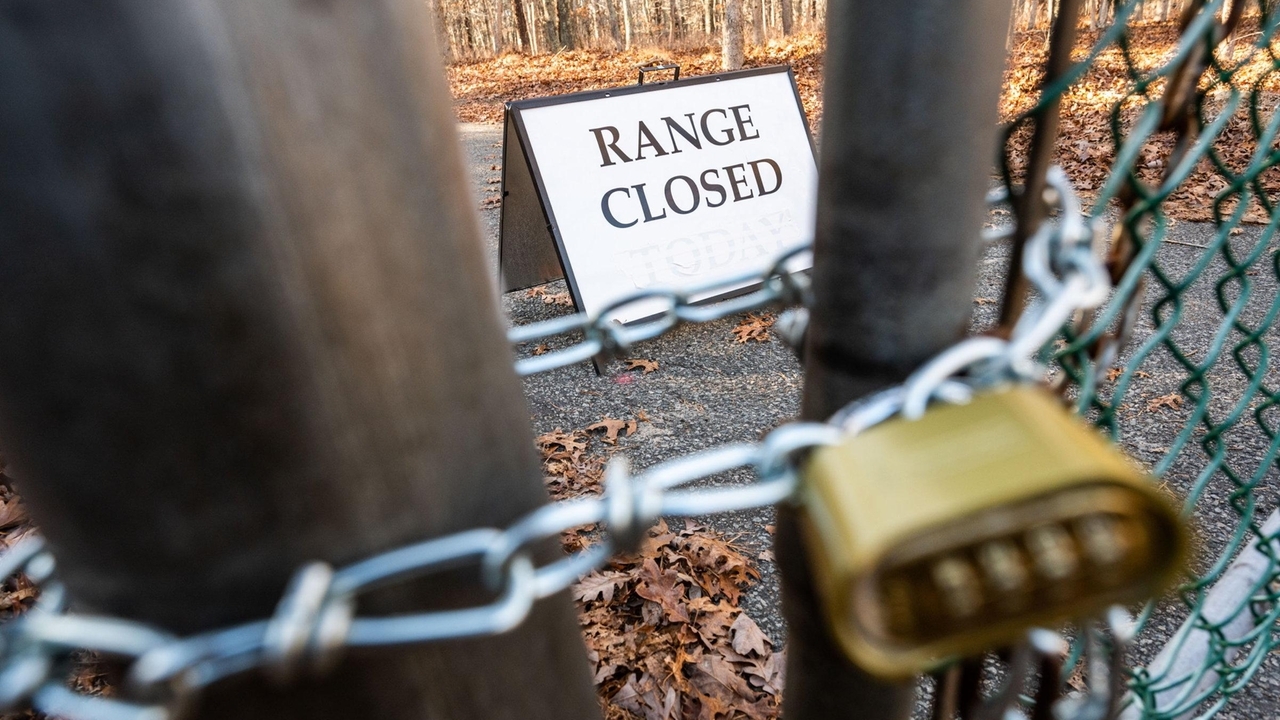 Hamptons' Maidstone Gun Club under fire in lawsuit after bullets ...