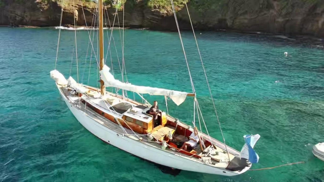 The Huntington-born sailboat Perroquet lives on 90 years later