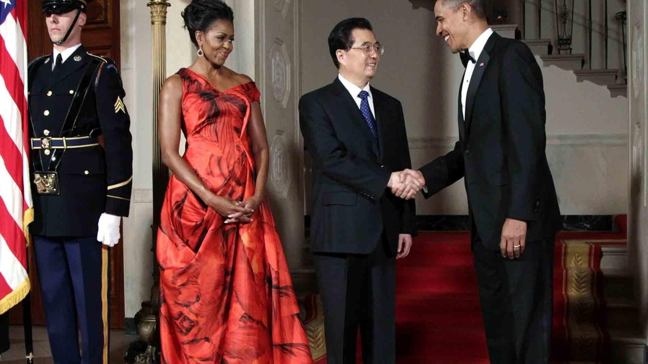 Michelle Obama: First lady in red - Newsday
