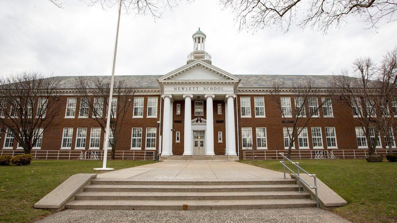 HewlettWoodmere district had 30M in excess cash reserves, state says