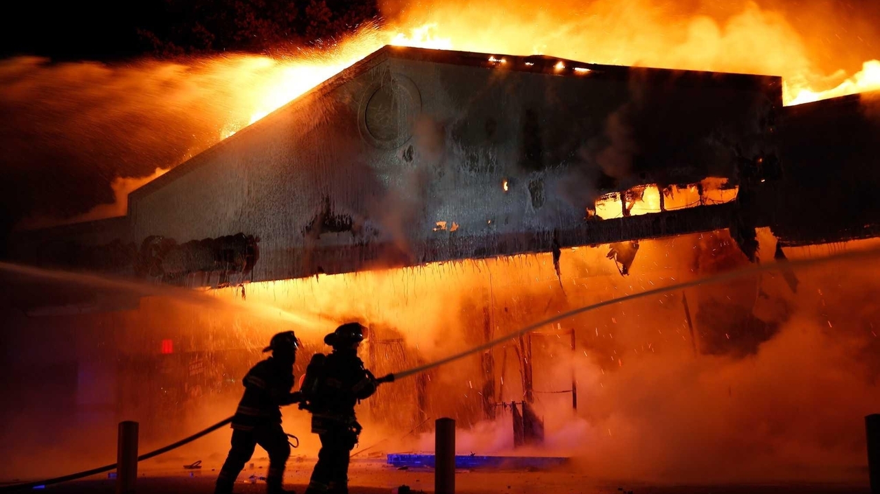 How to outmaneuver Ferguson riots - Newsday