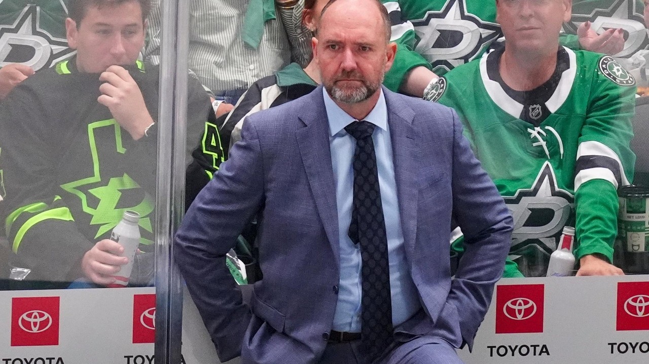 Andrew Gross: Islanders' coach Pete DeBoer back in Dallas, a stop on his long journey