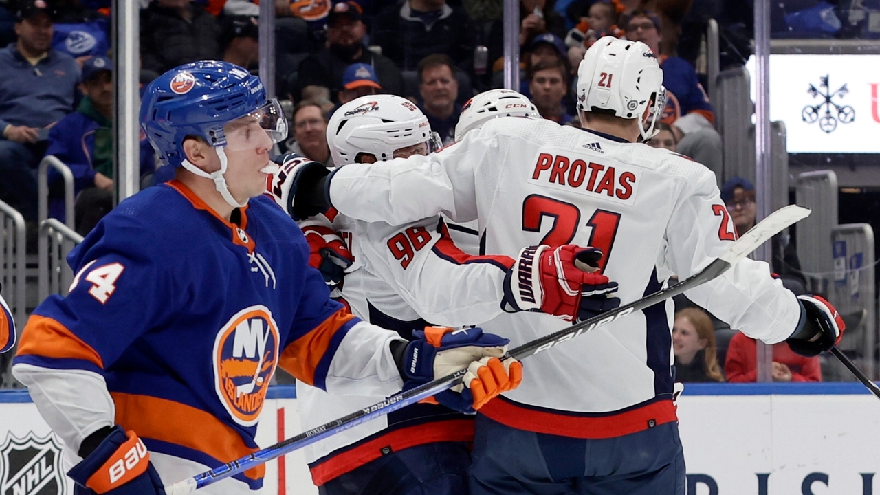 Islanders hear 'Fire Lambert' chants as they fall to Capitals for ...