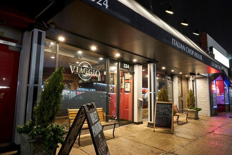 Viaggio Italian Chop House - Newsday