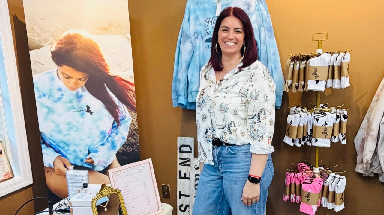 Under the Bleach opens in Wading River at the Shoppes at East Wind
