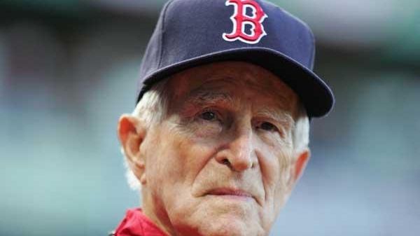 Beloved Red Sox legend Johnny Pesky dies at 92