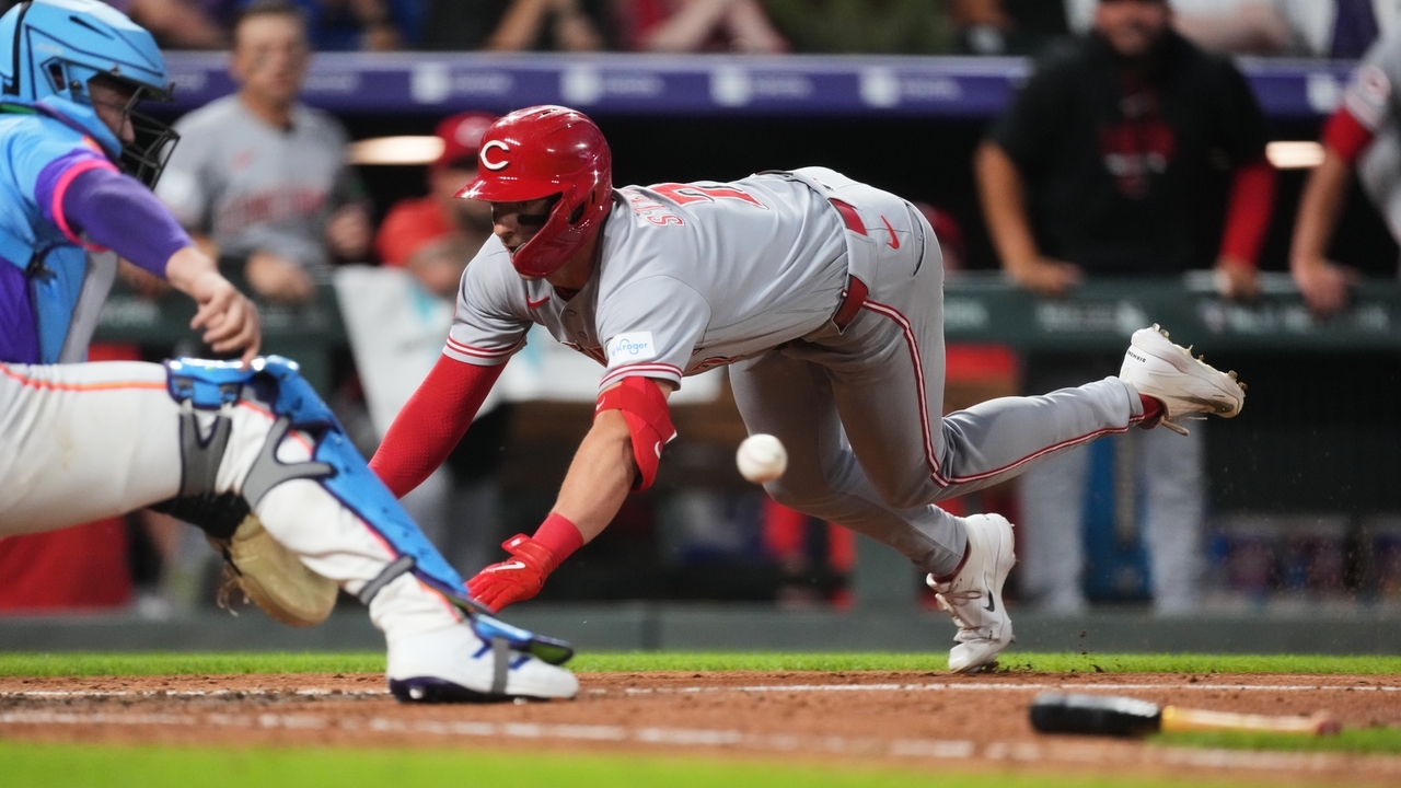 Spencer Steer's inside-the-park homer sparks Reds' 7-2 win over Rockies