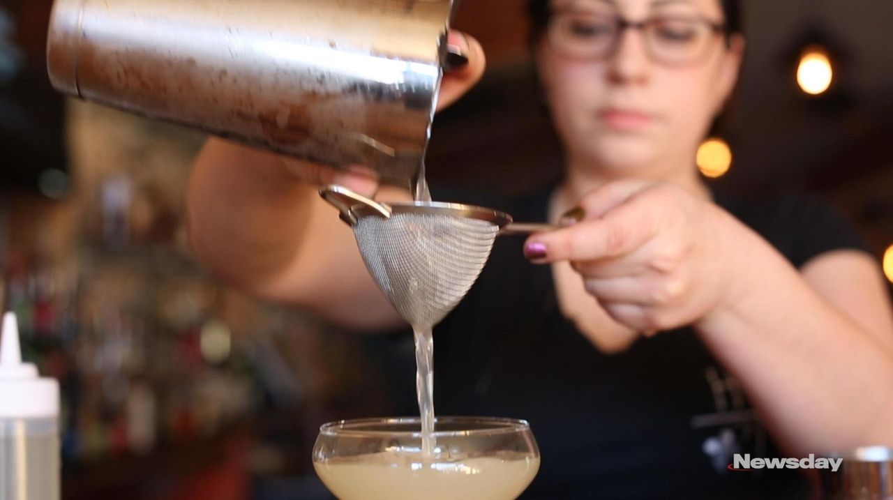 Husk & Vine Kitchen & Cocktails review St. James restaurant's changing