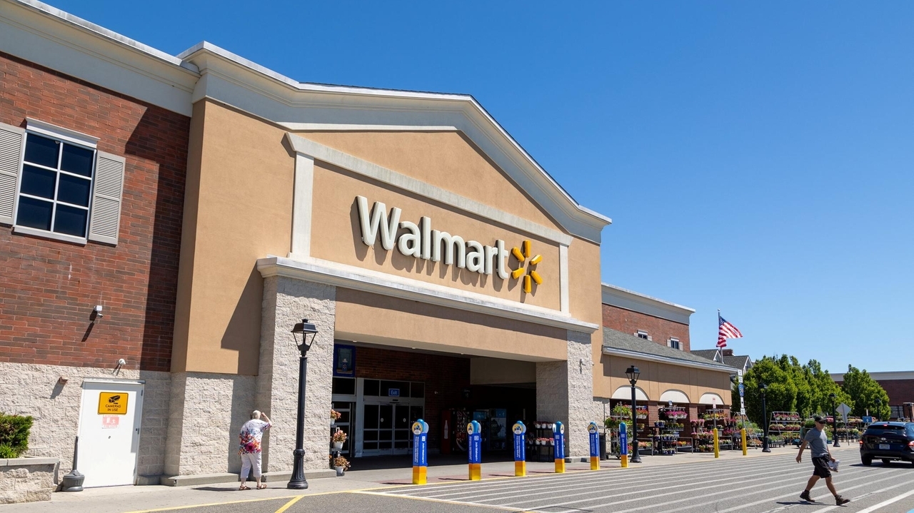 Walmart, Sam's Club to lower prices on hundreds of 'summer favorites' to ease co...