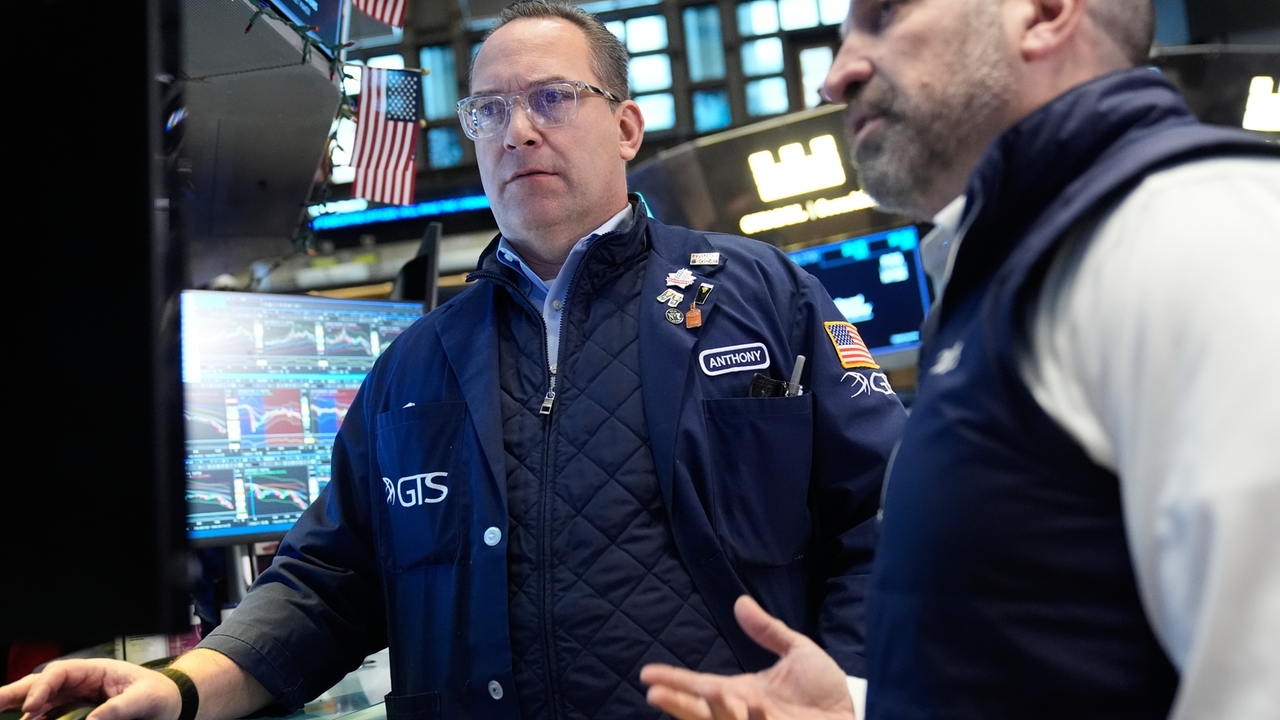 Oil Volatility Shifts Fed Rate Cut Expectations