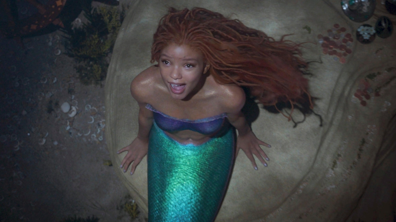 'The Little Mermaid' review: Newcomer Halle Bailey shines in lush remake - Vimarsana News