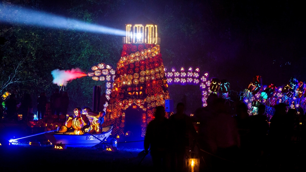 Great Jack O'Lantern Blaze returning to Old Bethpage Village Restoration for Halloween with new Long Island ties - Vimarsana News