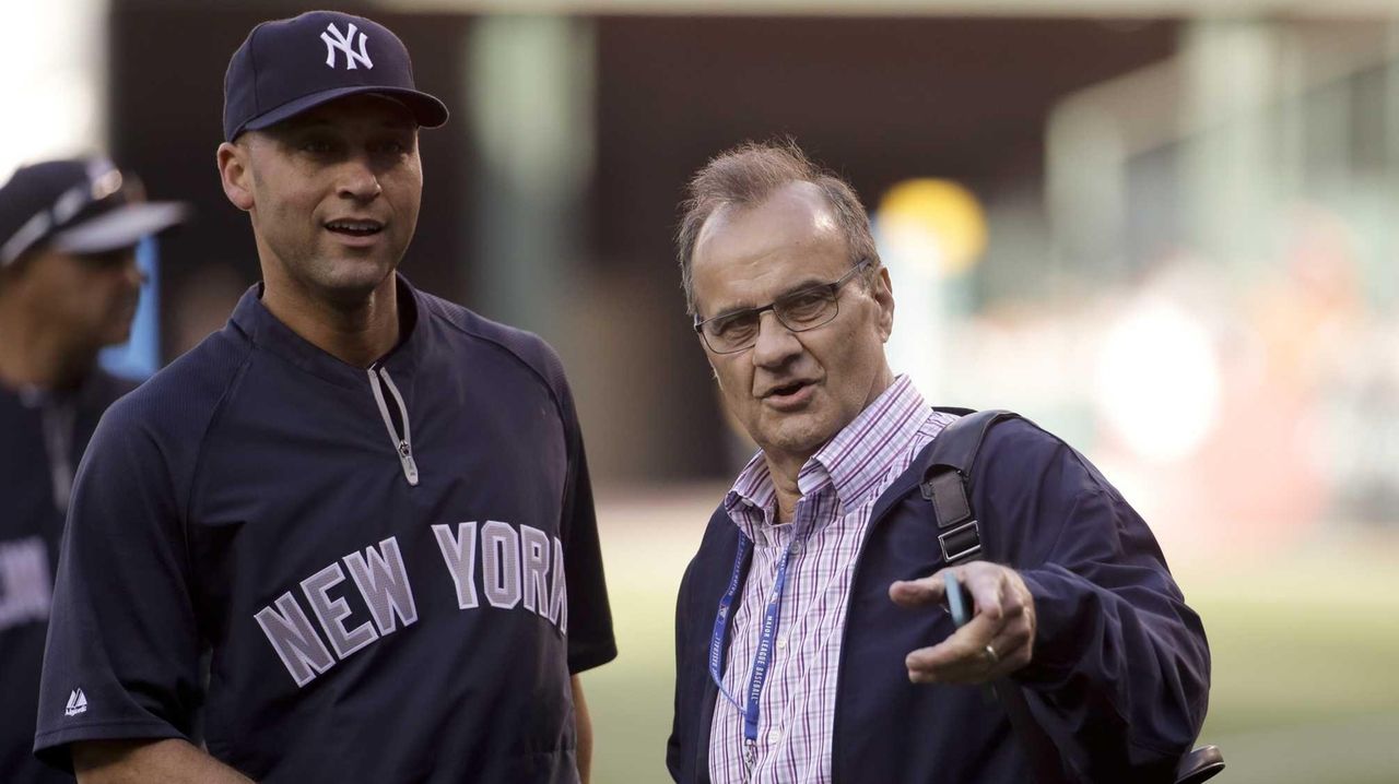 Joe Torre Signed New York Yankees Jersey