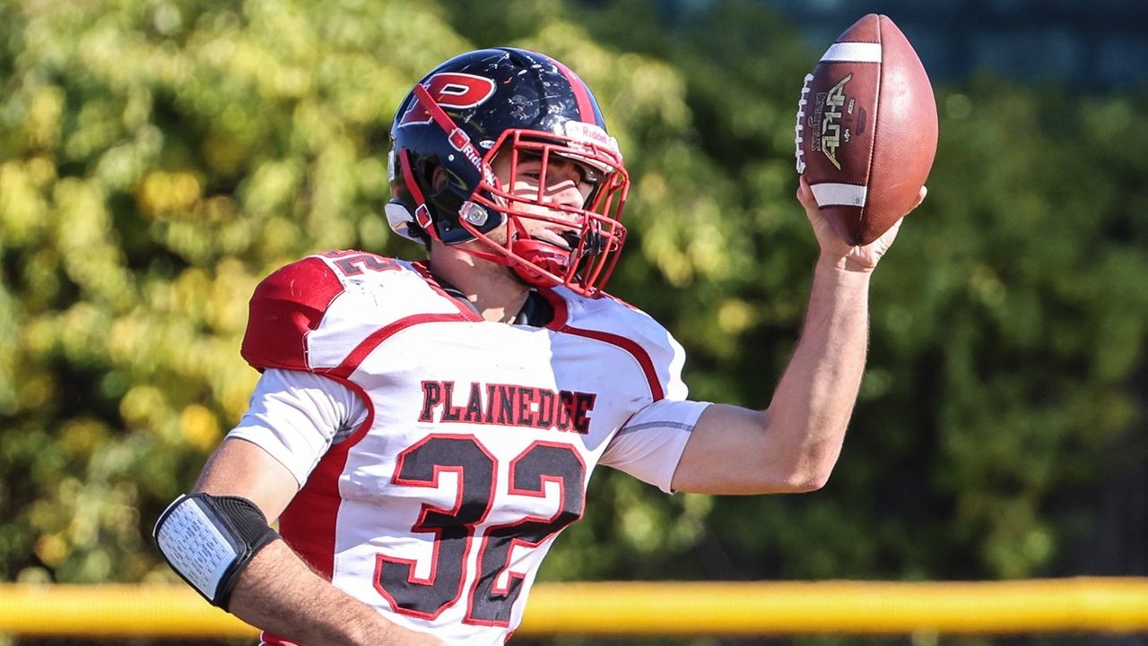 Long Island's Gridiron Greats for Week 7 Newsday