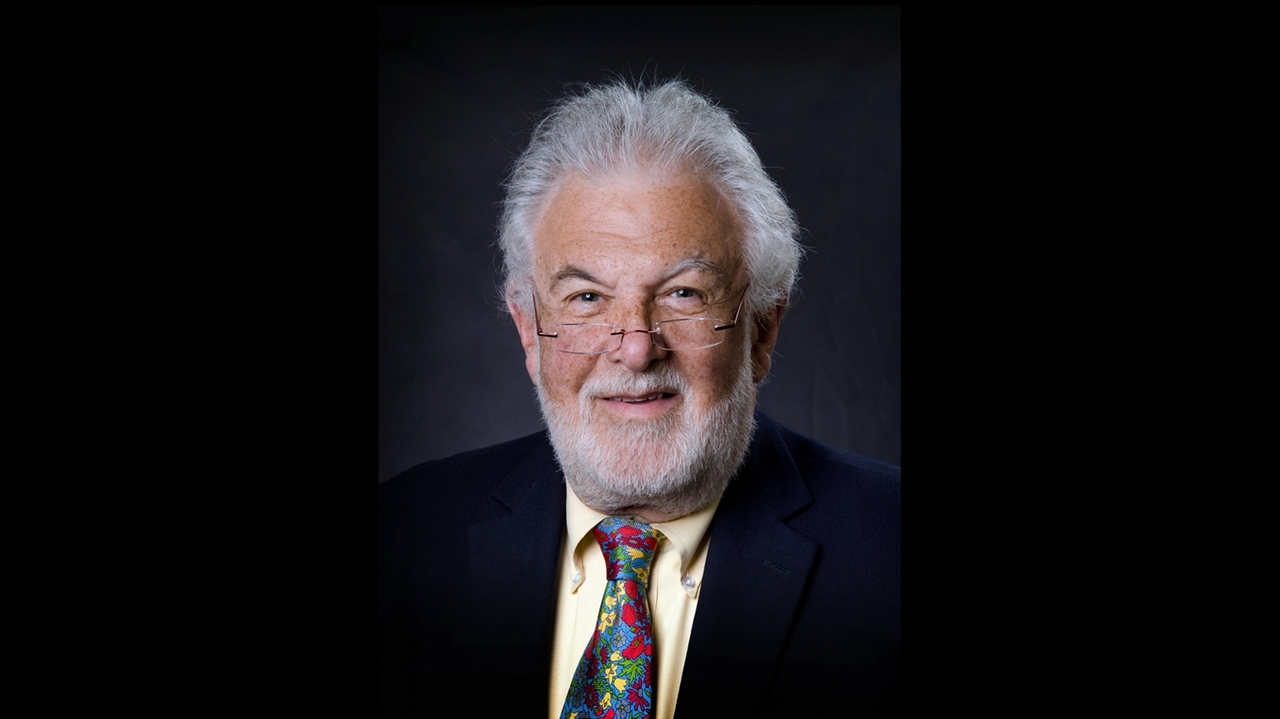 Dr. Edward Hotchkiss, retired South Shore internist from Roslyn Heights, dies at 86
