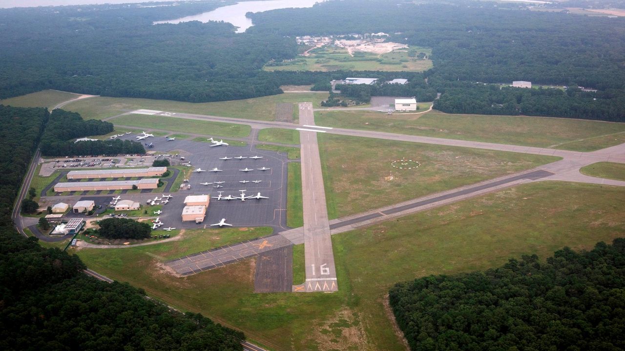 Plane politics in East Hampton Newsday
