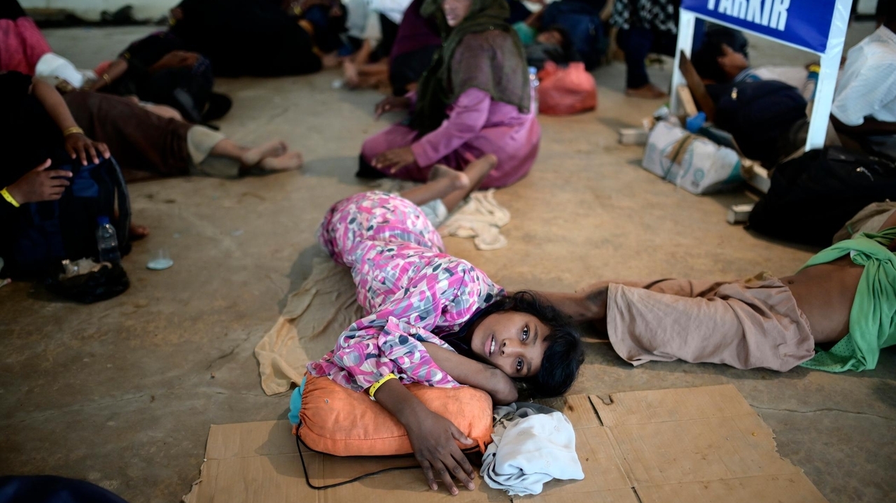 As more Rohingya arrive by boat, Indonesia asks the international ...