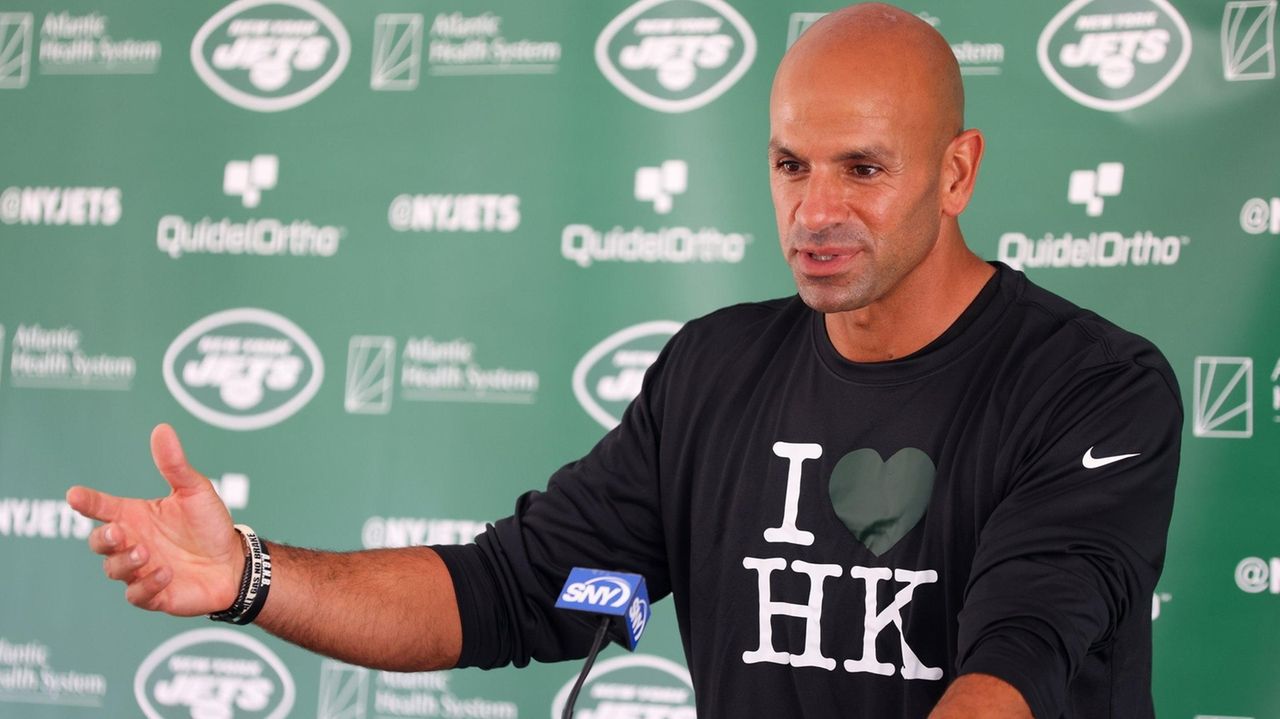 NY Jets head coach wears West Hartford's Hall High shirt