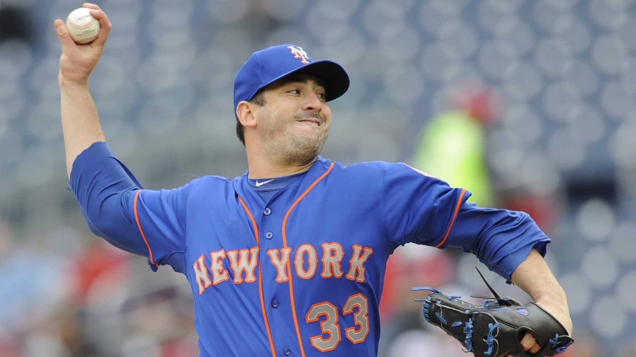 Mets' Matt Harvey, and His Fastball, Earn Notice - The New York Times
