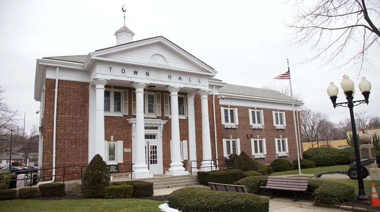 Smithtown Town Hall in 2016.